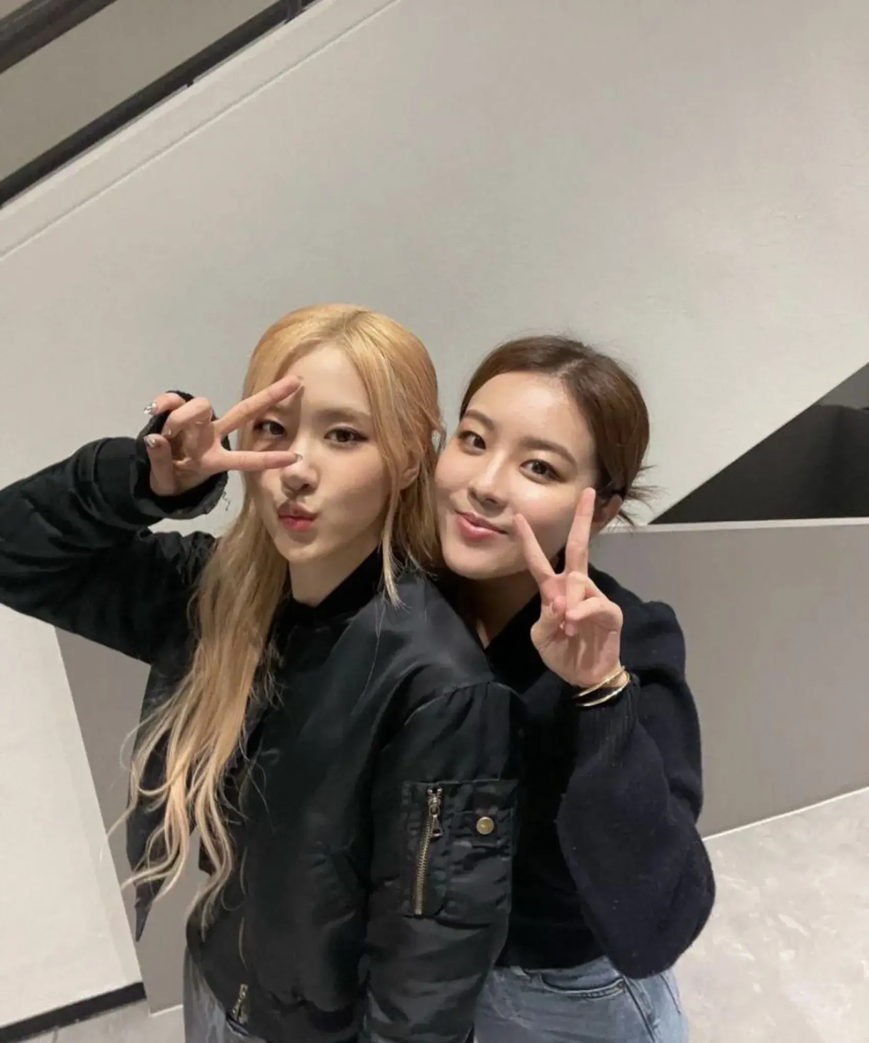 7gutfg7qzsg8sccoocg80k84ssgacfj 829x1000 1