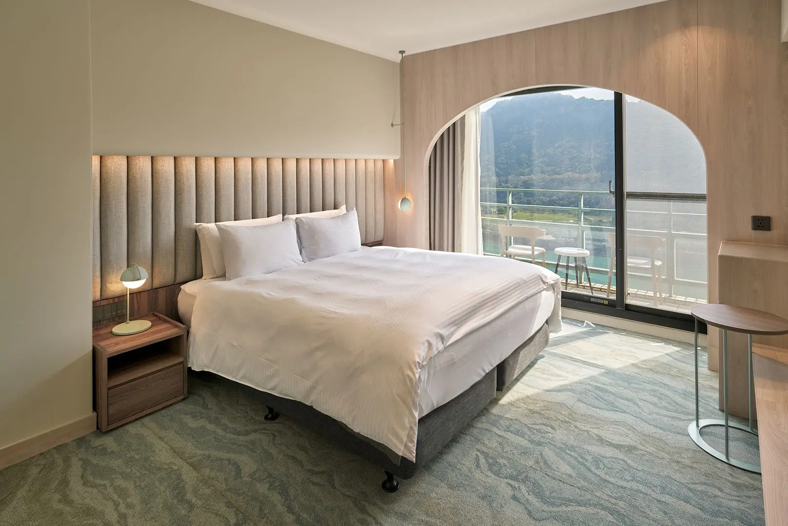 02高級雙人房。