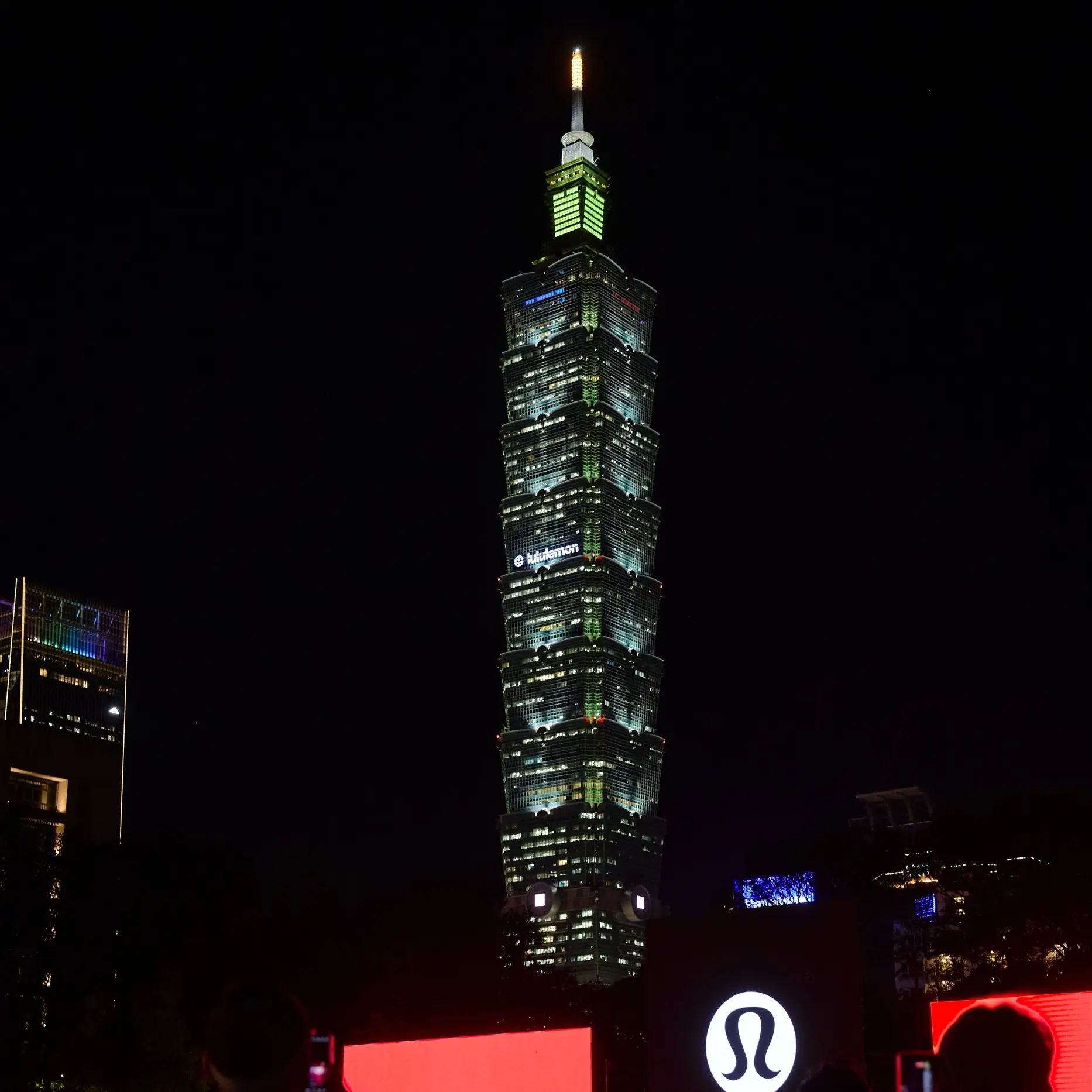 Lululemon 台北101 門市盛大開幕｜move Taipei 舞動派對