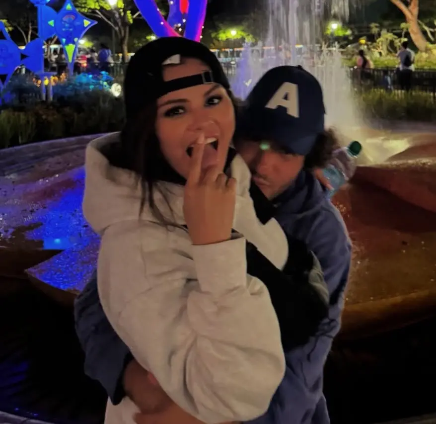 賽琳娜戈梅茲selena Gomez9