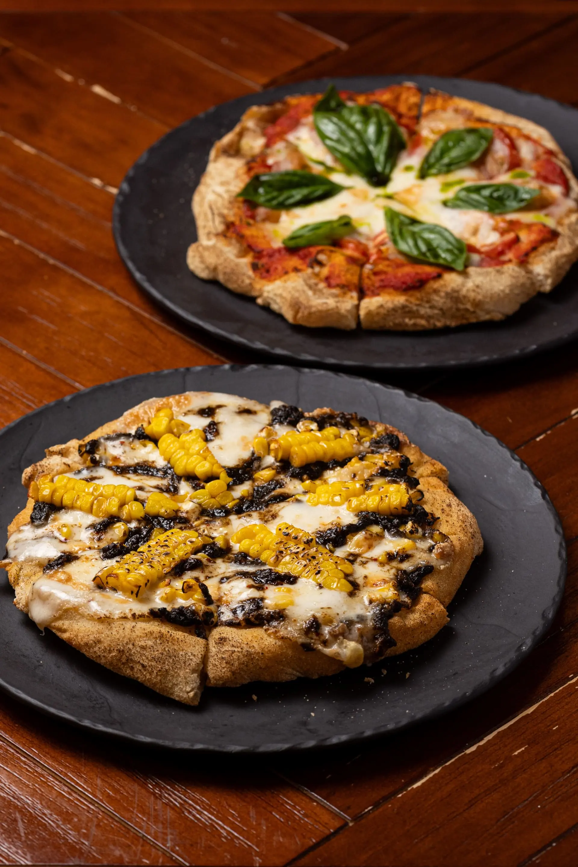 【意寬精品旅館】酒吧 Ren Bistronomy 美國阿嬤炸雞饅頭漢堡