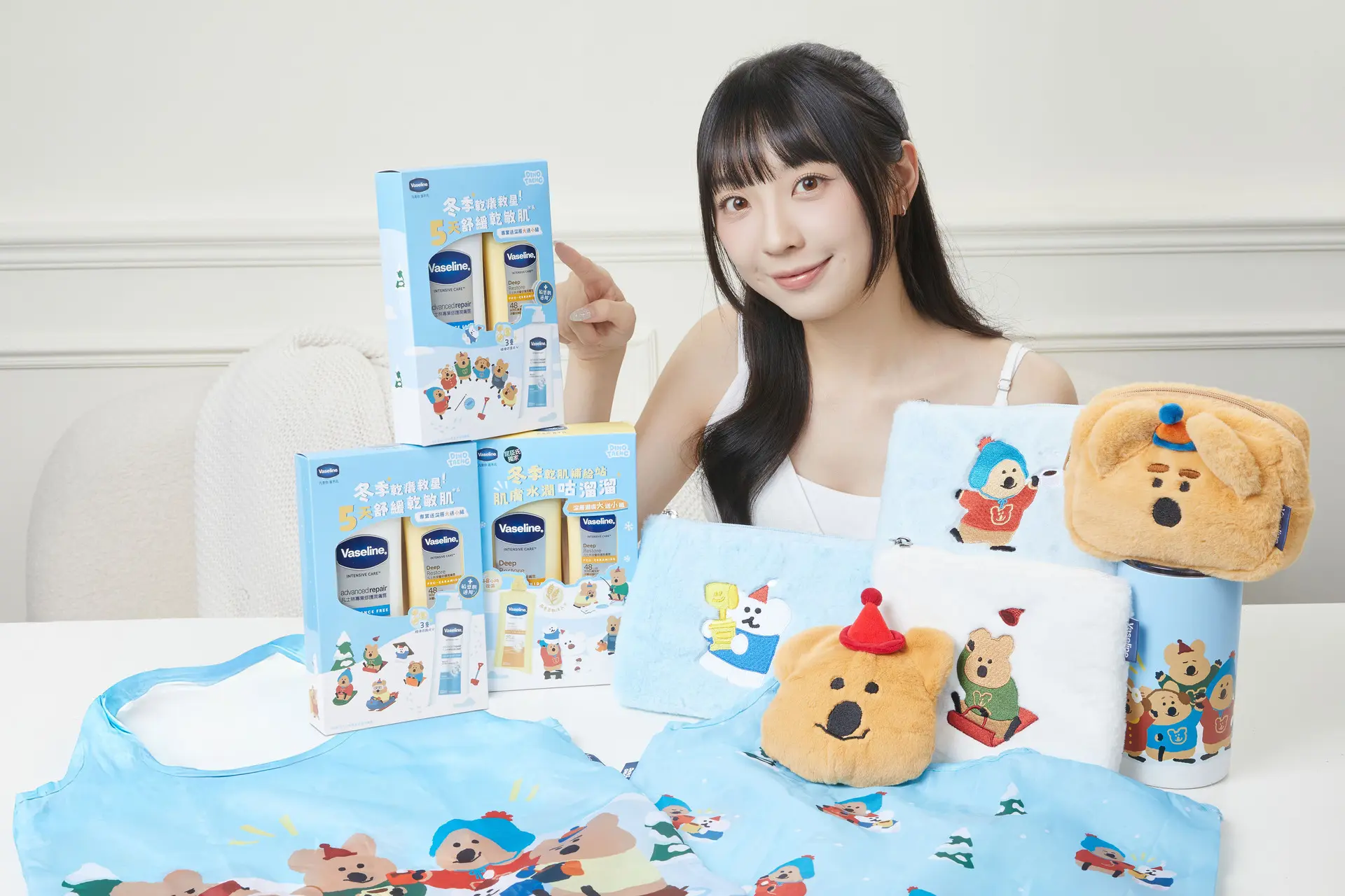 凡士林攜手超人氣ip 「dinotaeng」，打造冬日療癒限定組 1