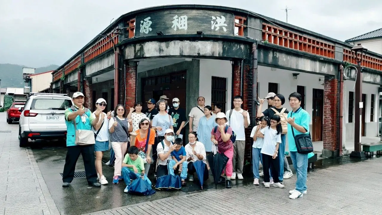 【梓辰文化】台灣在地文化故事 高雄六龜 百年之後的洪稇源商號成為老街的核心動能