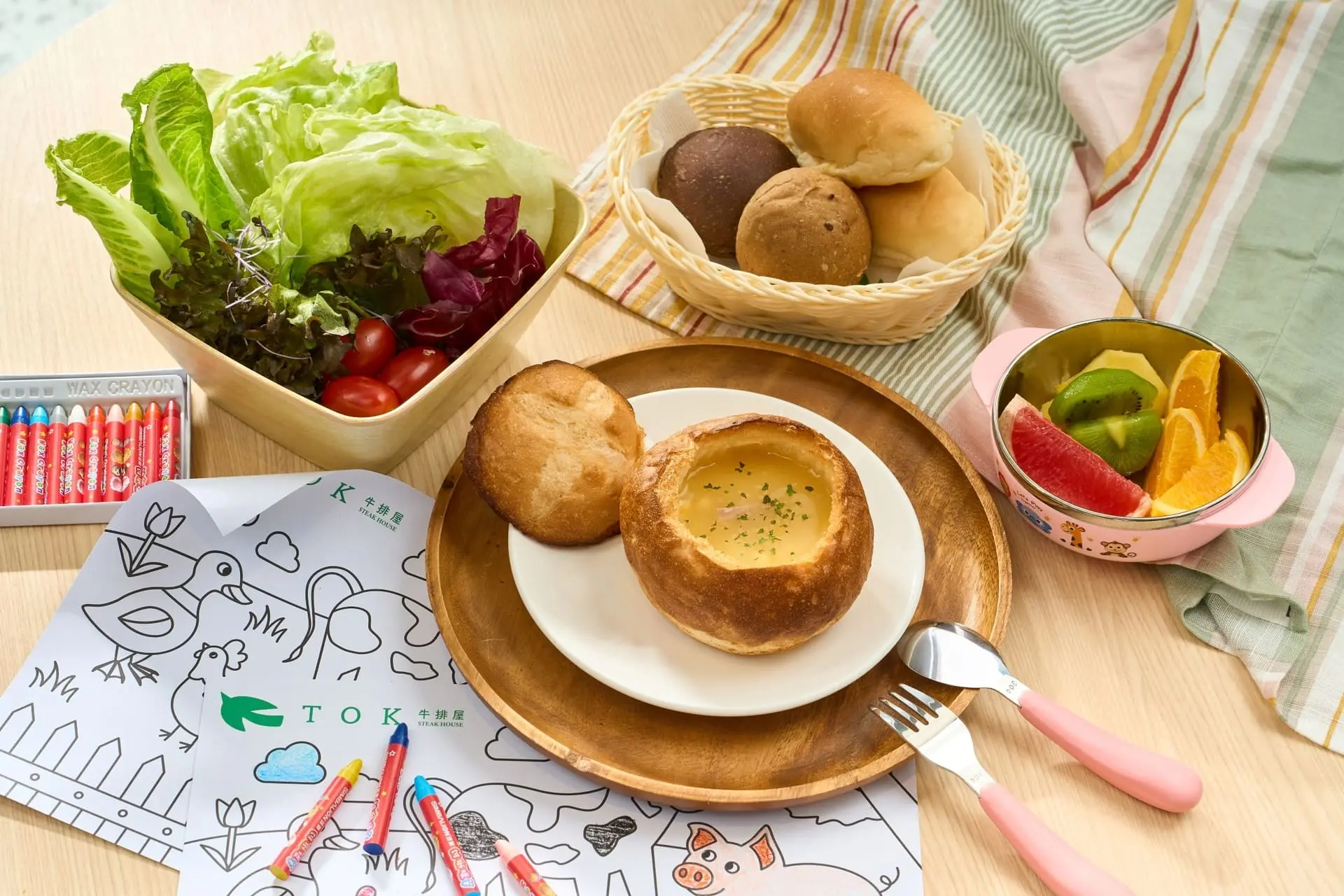 【tok牛排】tok牛排屋 新店裕隆城 麵包盅