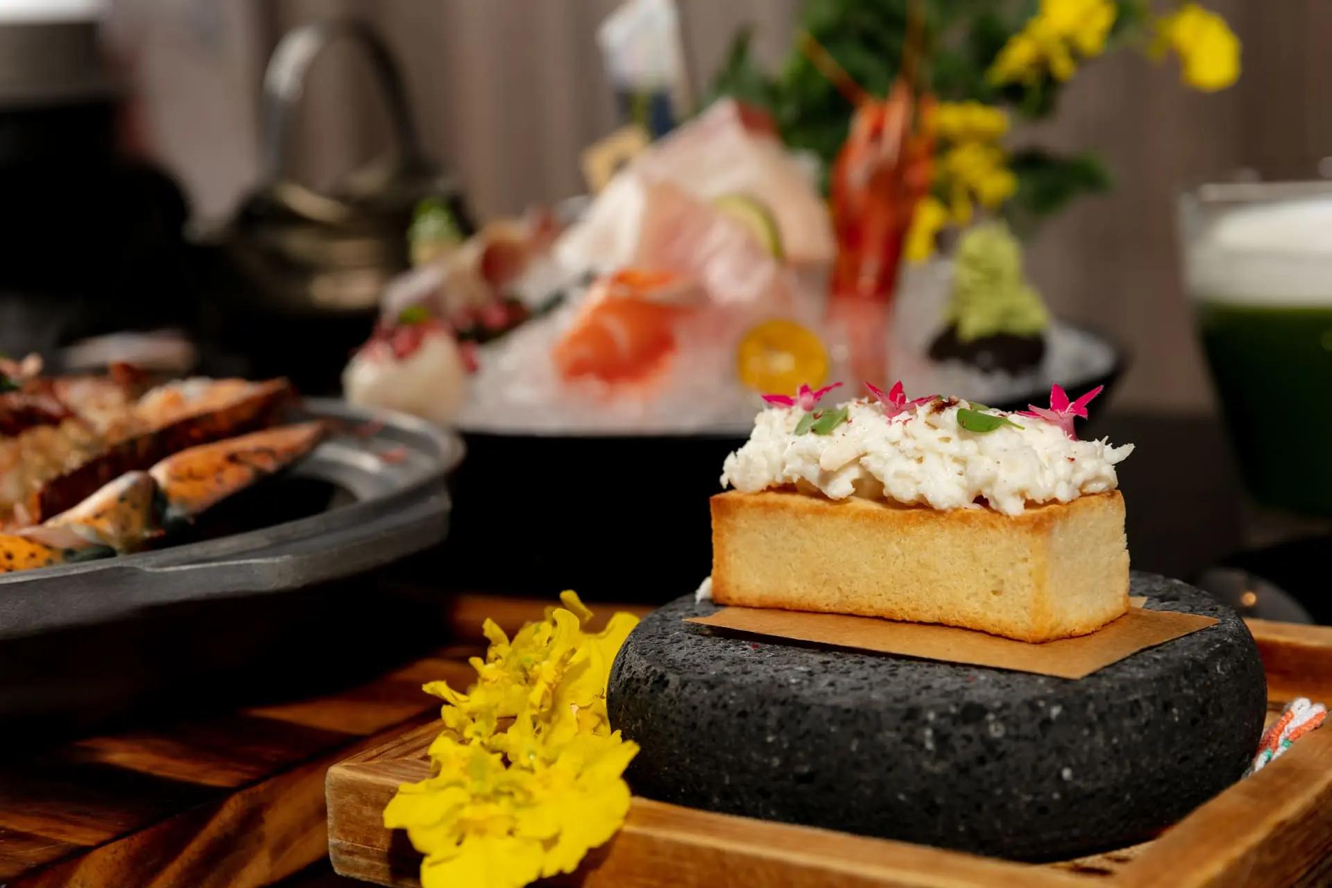 藝奇和牛岩板燒 日本料理 1