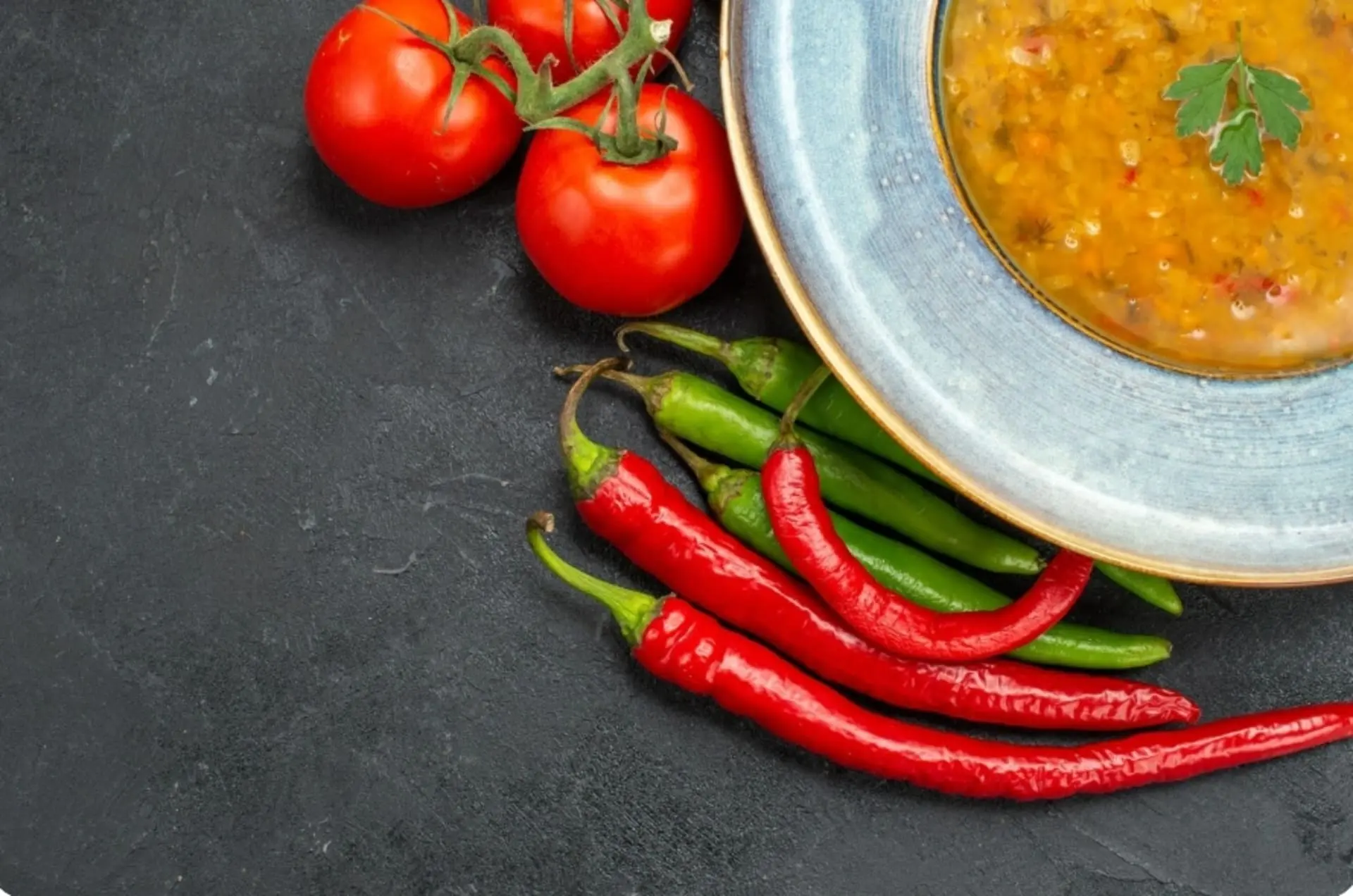 【freepik】產熱食物 辣椒